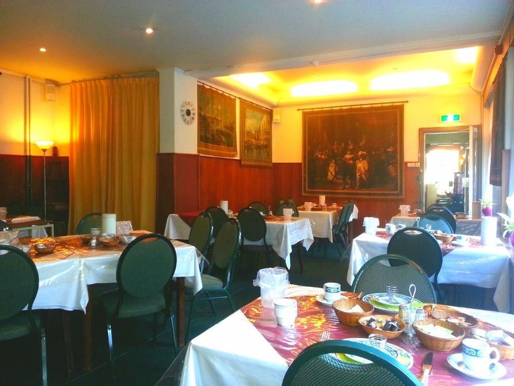 Stationshotel 벤로 외부 사진